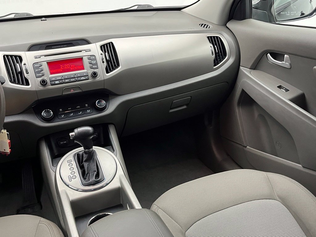 Thumbnail: 2016 Kia Sportage - 26