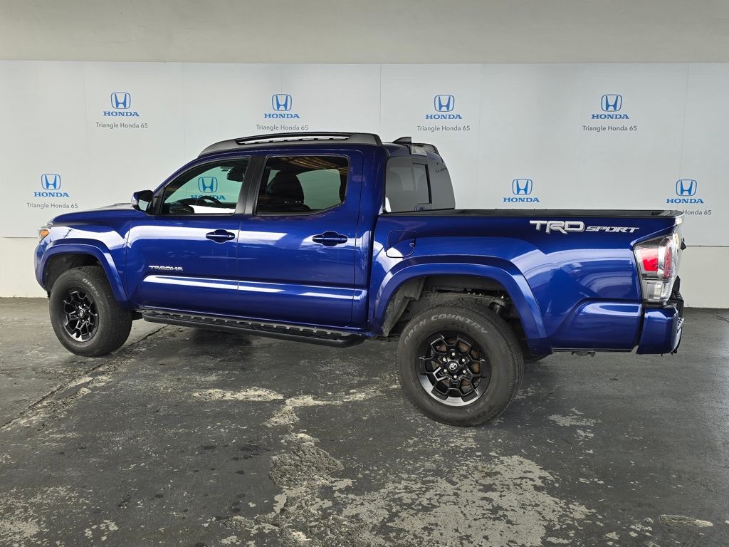 Thumbnail: 2023 Toyota Tacoma - 4