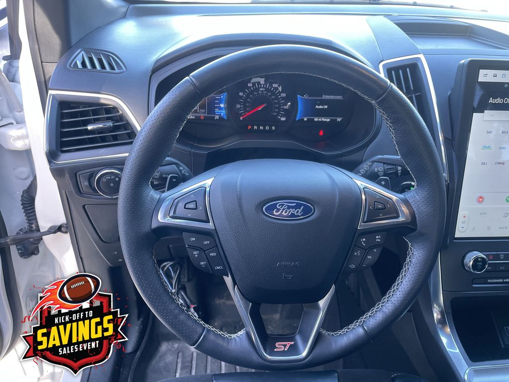 Used 2023 Ford Edge SUV