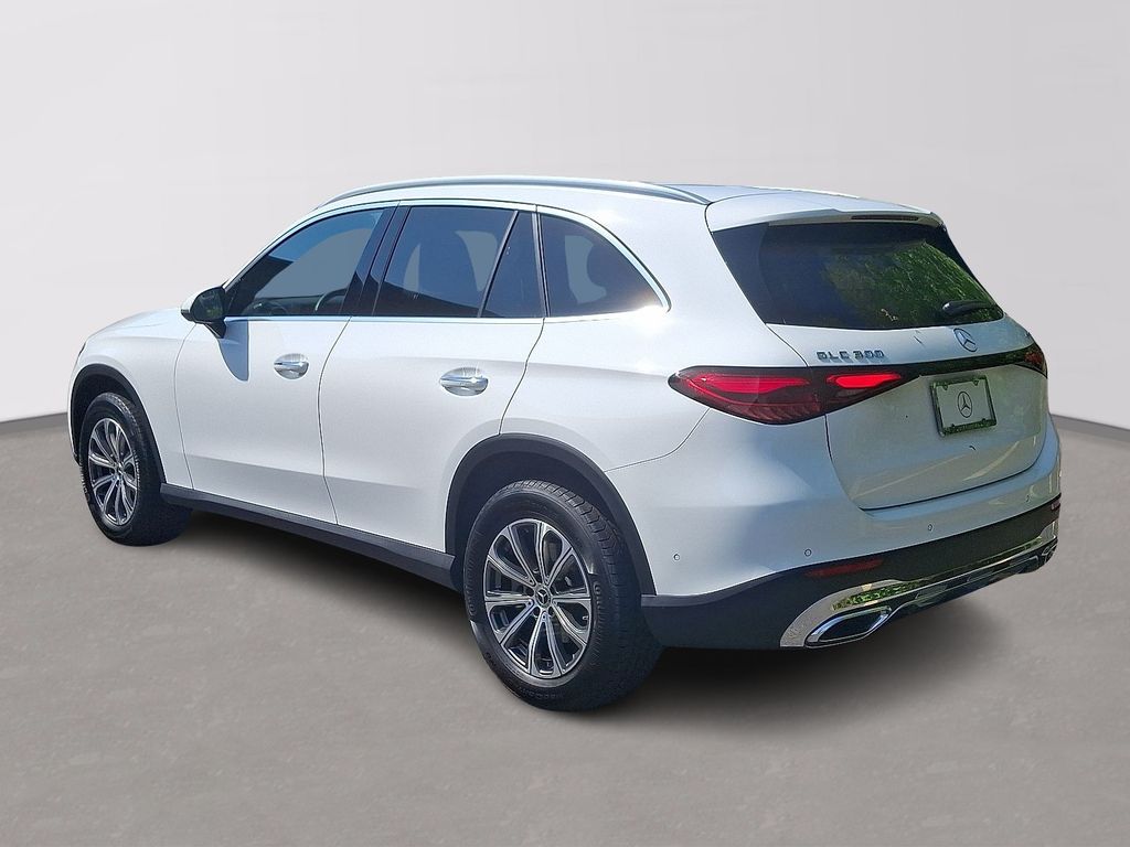 2024 Mercedes-Benz GLC 300 6