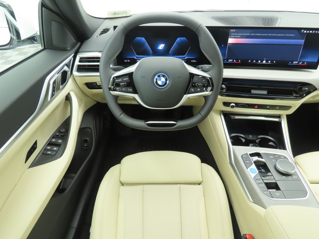 2025 BMW i4 eDrive40 10