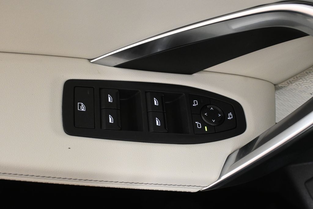 Thumbnail: 2026 BMW X2 - 25