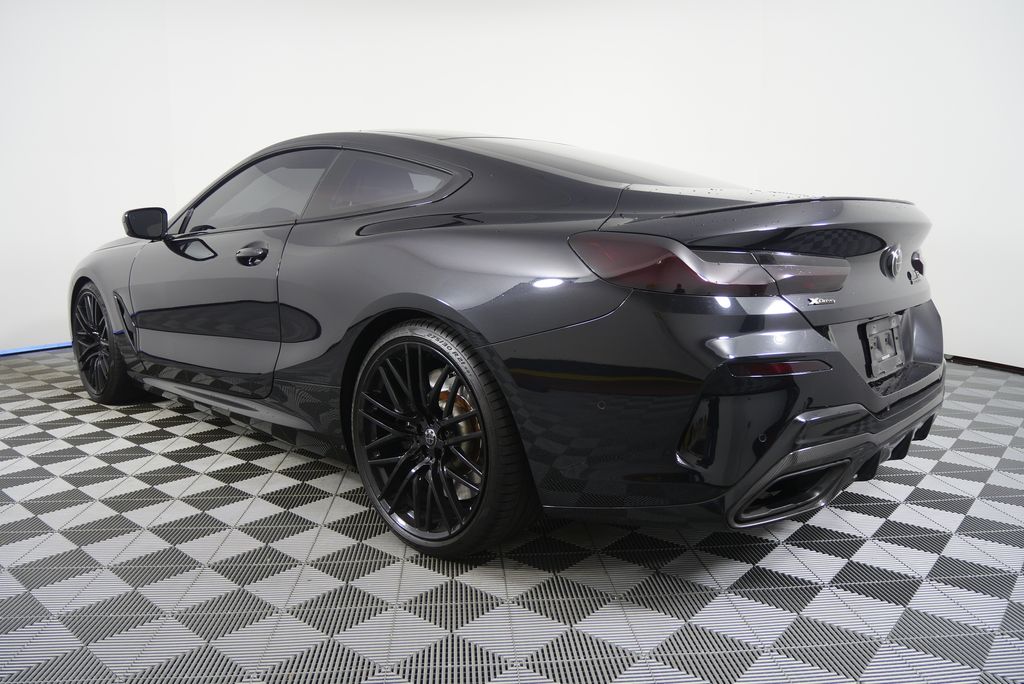 Thumbnail: 2021 BMW 8 Series - 7