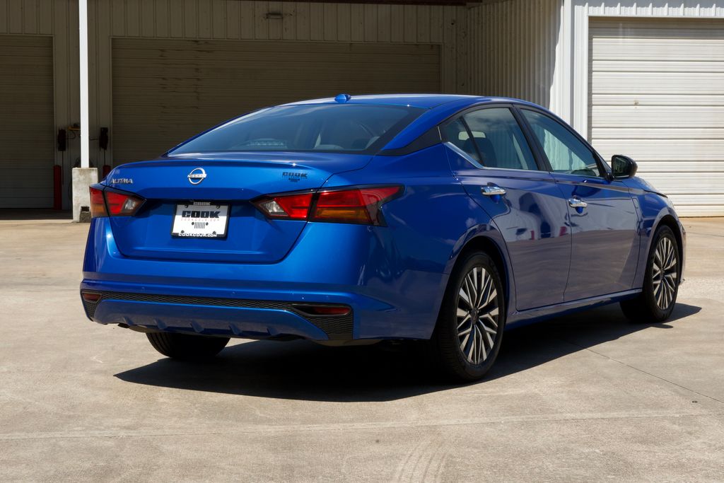 2025 Nissan Altima 2.5 SV Blue at Don McGill Toyota