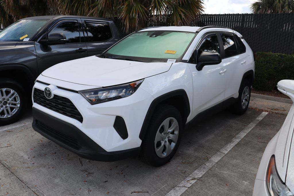 2021 Toyota RAV4 LE -
                West Palm Beach, FL