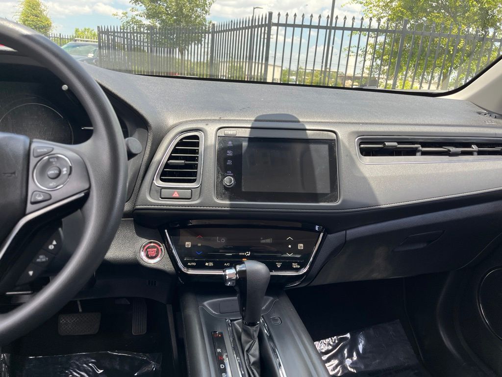 Thumbnail: 2022 Honda HR-V - 15