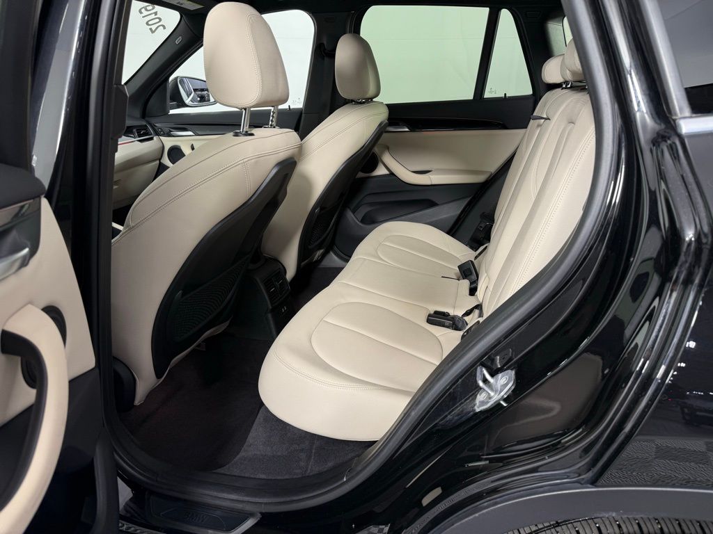 Thumbnail: 2019 BMW X1 - 23