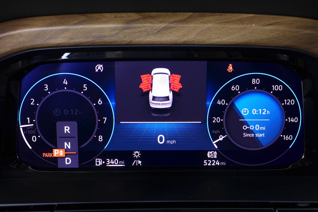 2024 Volkswagen Atlas SE 27