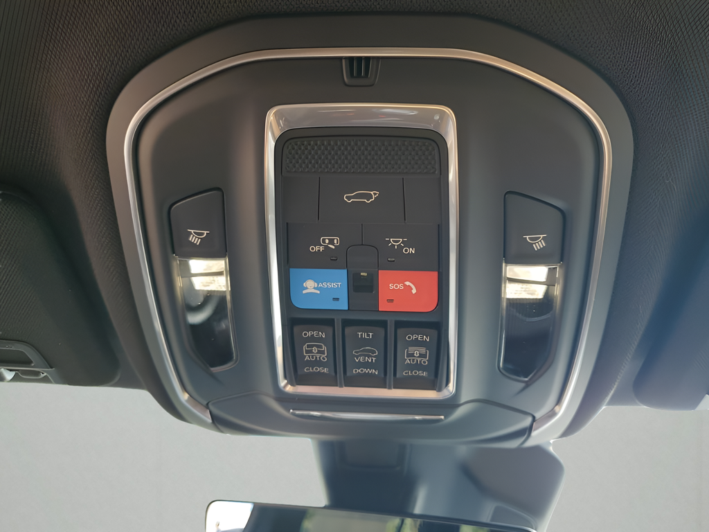 New Car 2025 Jeep Grand Cherokee L  Summit For Sale Under $70,000 In Austin, Texas