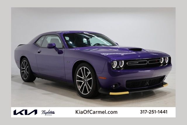 Purple (Plum Crazy Pearlcoat) 2023 Dodge Challenger Coupe Rear-Wheel Drive 8-Speed Automatic