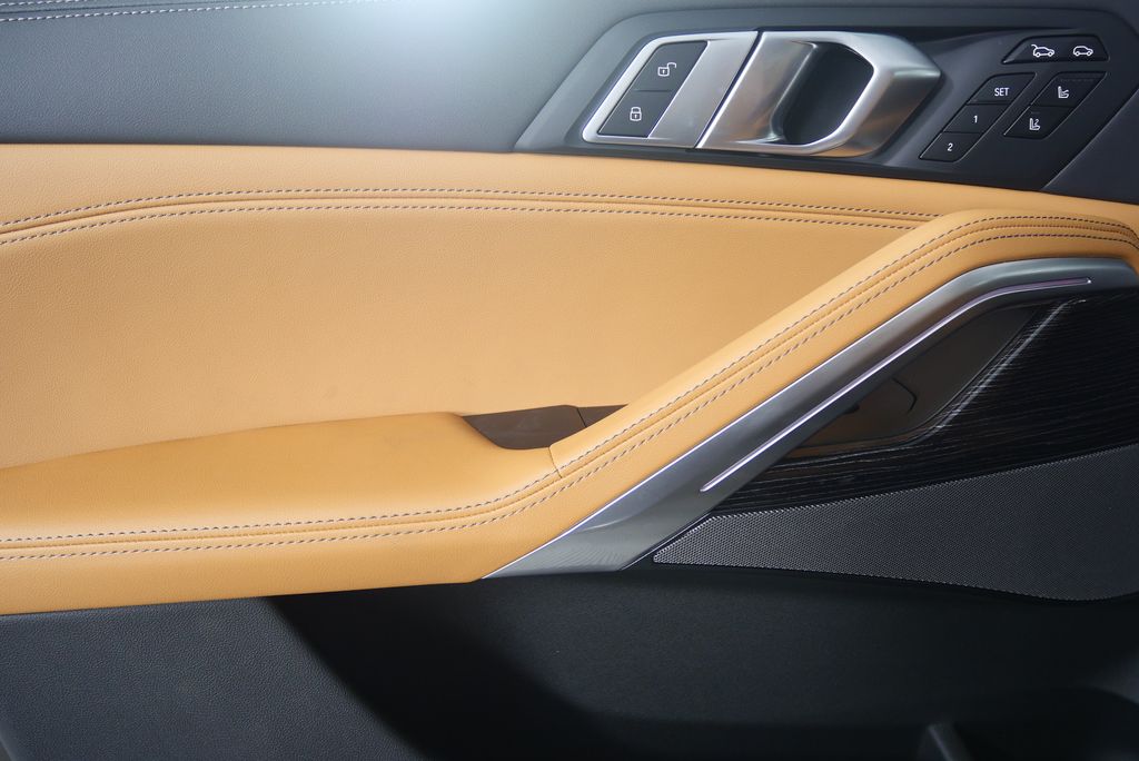 Thumbnail: 2026 BMW X6 - 8