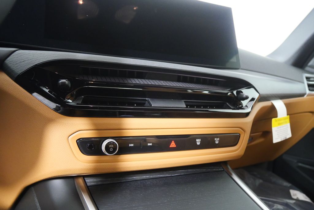 Thumbnail: 2026 BMW 3 Series - 20