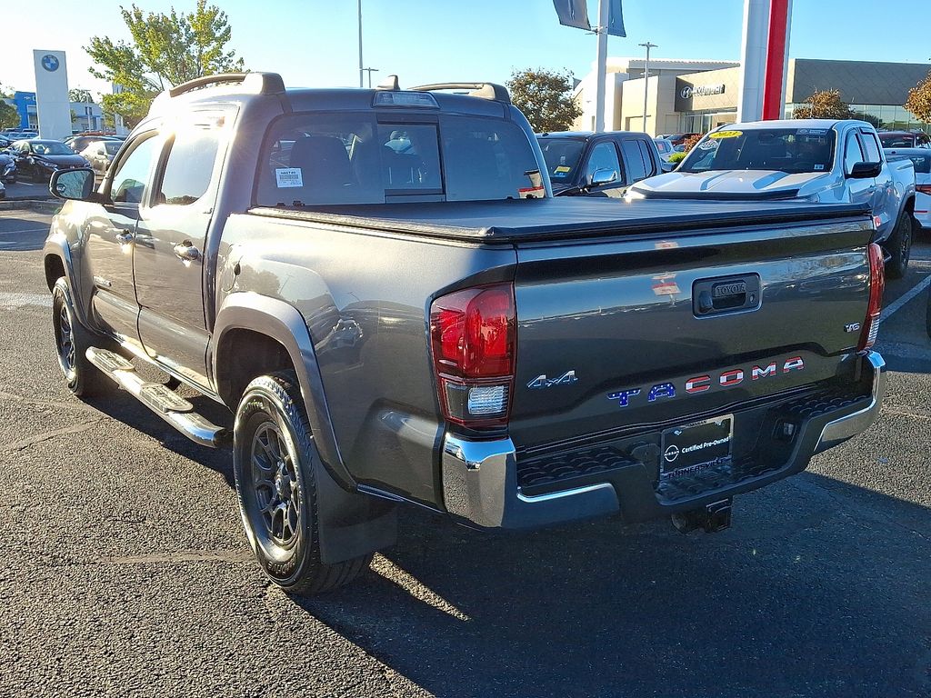 Thumbnail: 2018 Toyota Tacoma - 4