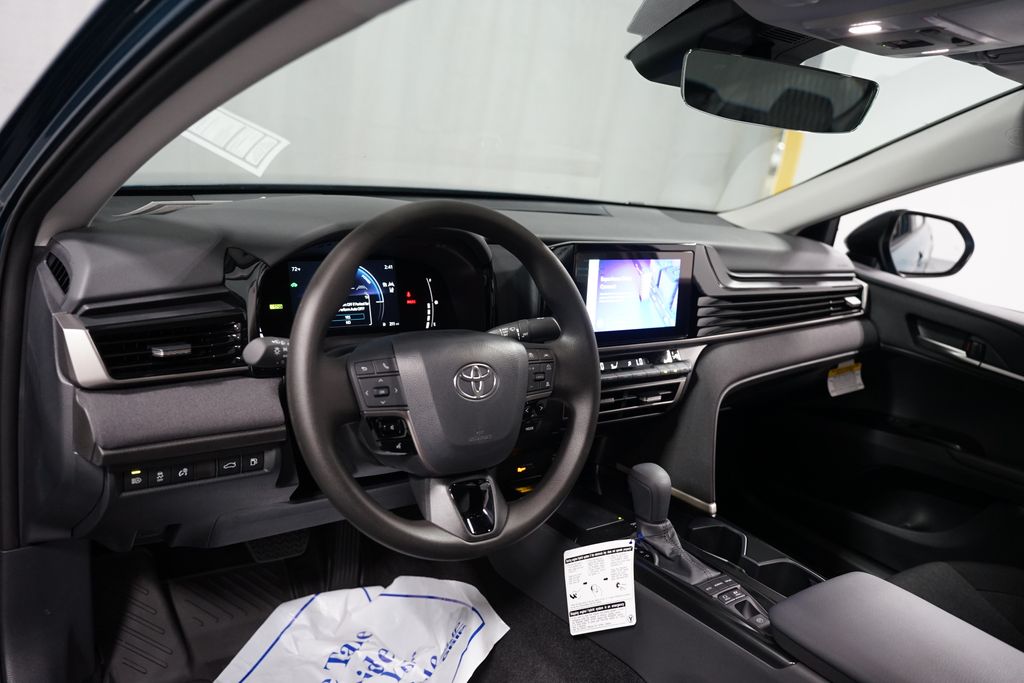 Thumbnail: 2026 Toyota Camry - 11