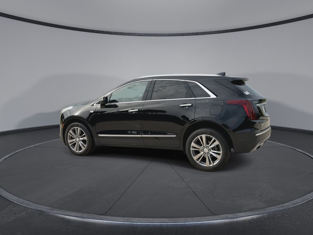 Thumbnail: 2024 Cadillac XT5 - 6