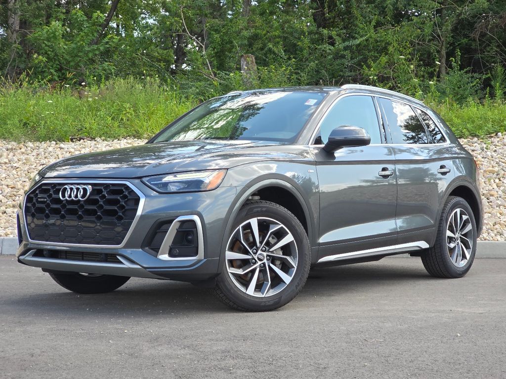 Daytona Gray Pearl 2023 Audi Q5 SUV / Crossover All-Wheel Drive 7-Speed Automatic