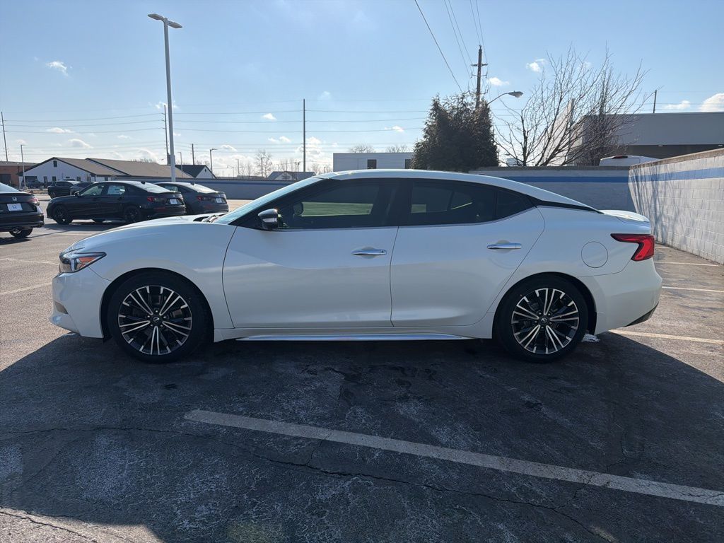 Thumbnail: 2017 Nissan Maxima - 2