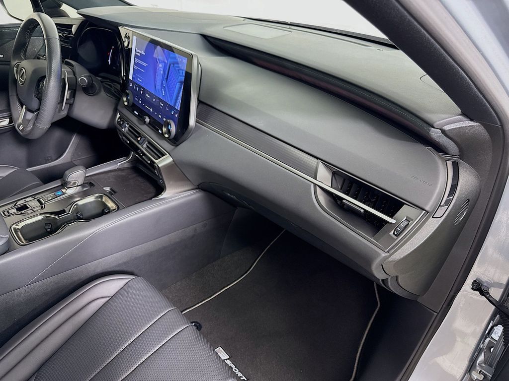 Thumbnail: 2023 Lexus RX - 31
