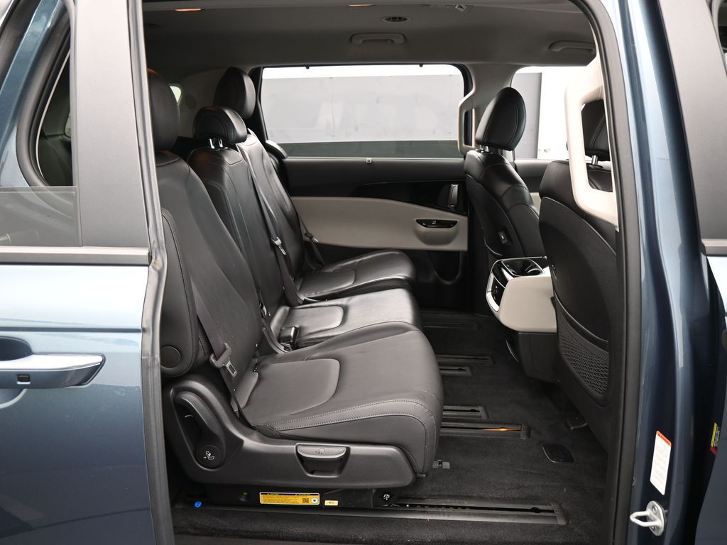 Used 2024 Astra Blue Kia EX image 42