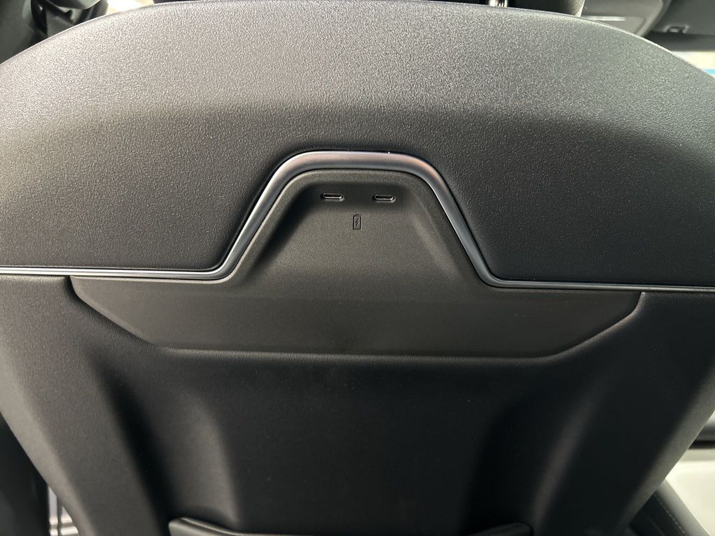 new 2026 Lincoln Navigator car, priced at $106,480