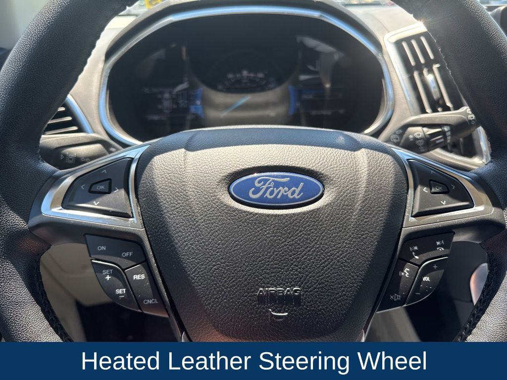 2021 Ford Edge Titanium