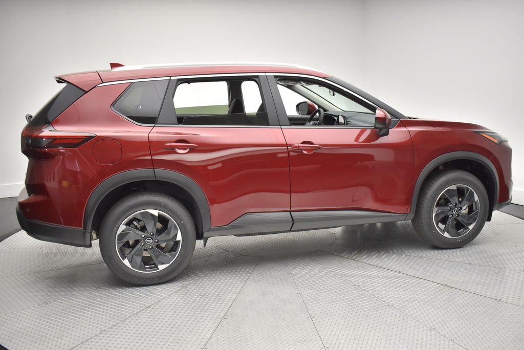 Thumbnail: 2026 Nissan Rogue - 4