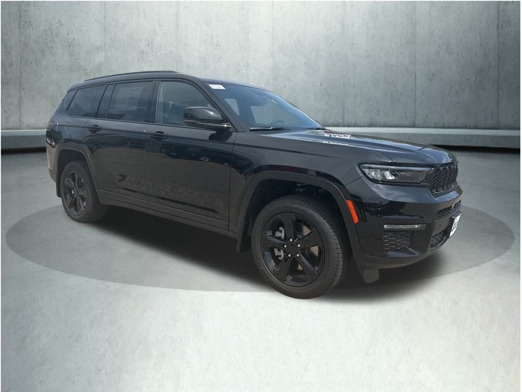 2025 Jeep Grand Cherokee Limited photo 2
