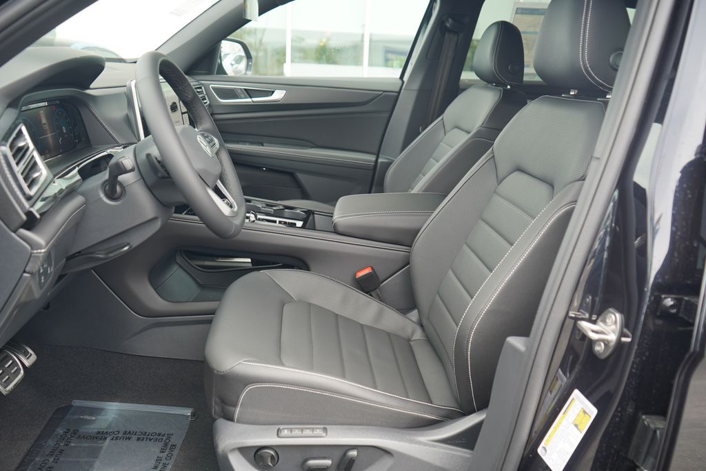 Thumbnail: 2025 Volkswagen Atlas - 6