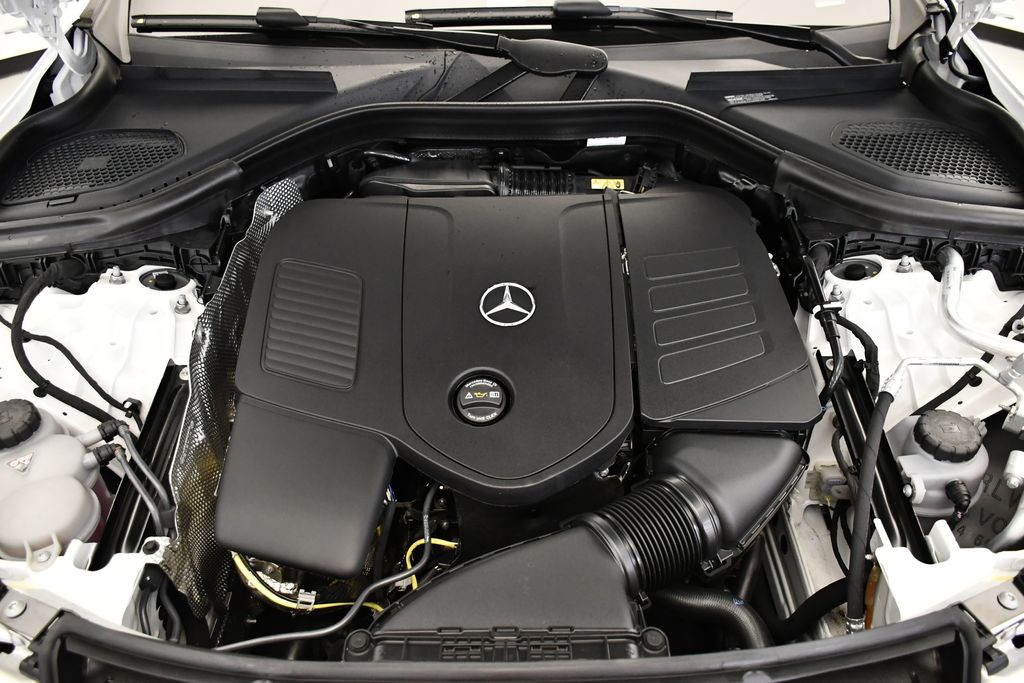 Thumbnail: 2026 Mercedes-Benz GLC - 11