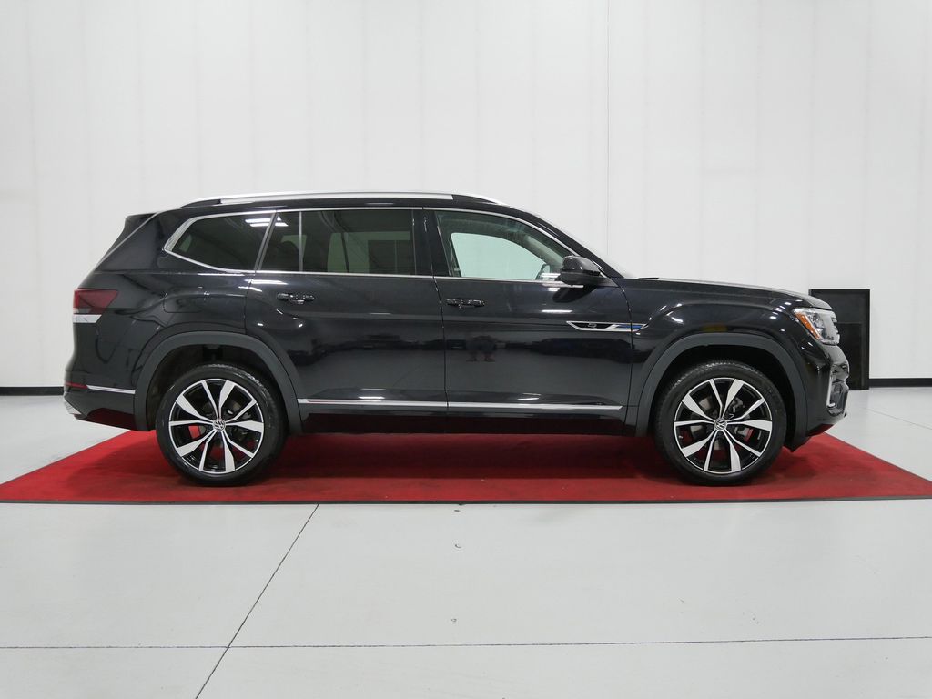 Used 2025 Volkswagen Atlas SUV