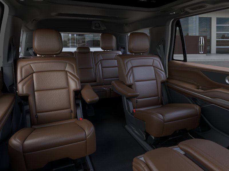 New 2026 White Lincoln Reserve image 11