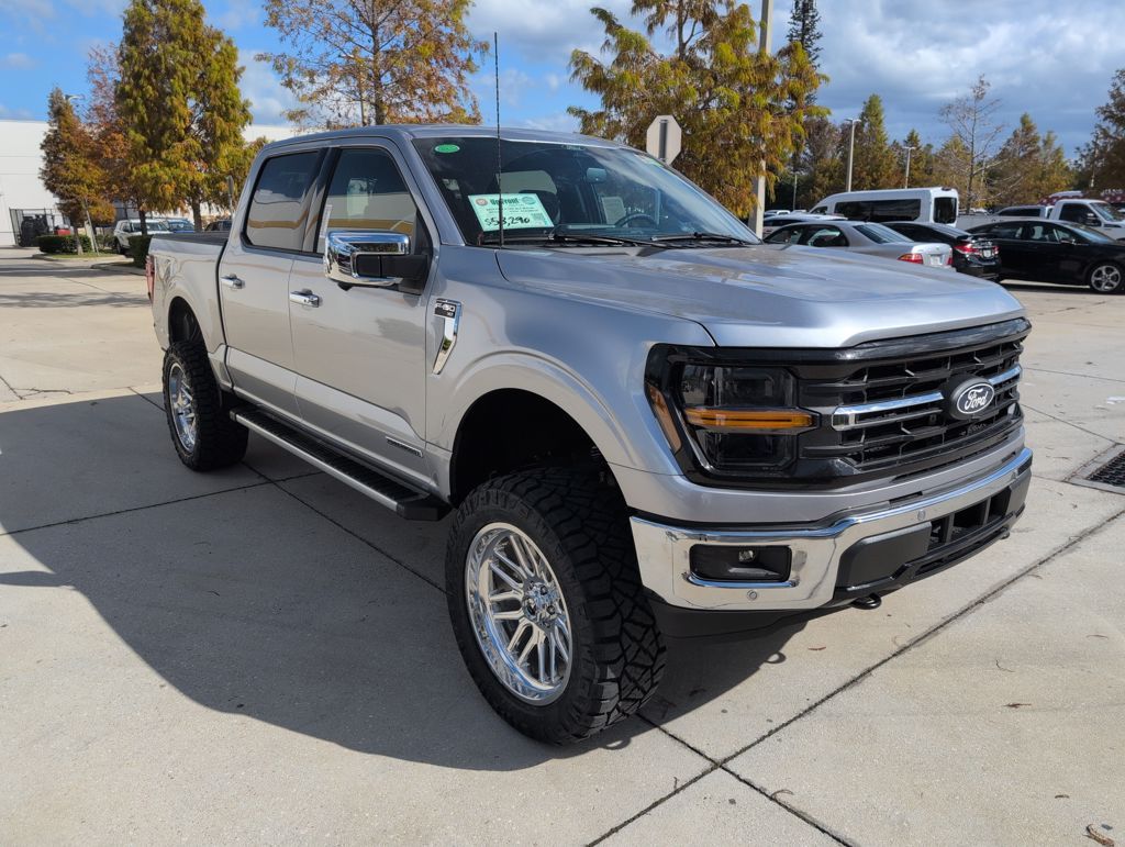 2025 Ford F-150 XLT's photo