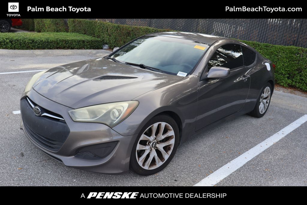Thumbnail: 2013 Hyundai Genesis - 1