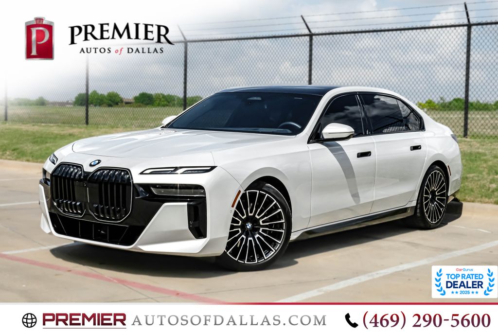 Mineral White Metallic 2025 BMW 7 Series 740i RWD Sedan Rear-Wheel Drive 8-Speed Automatic