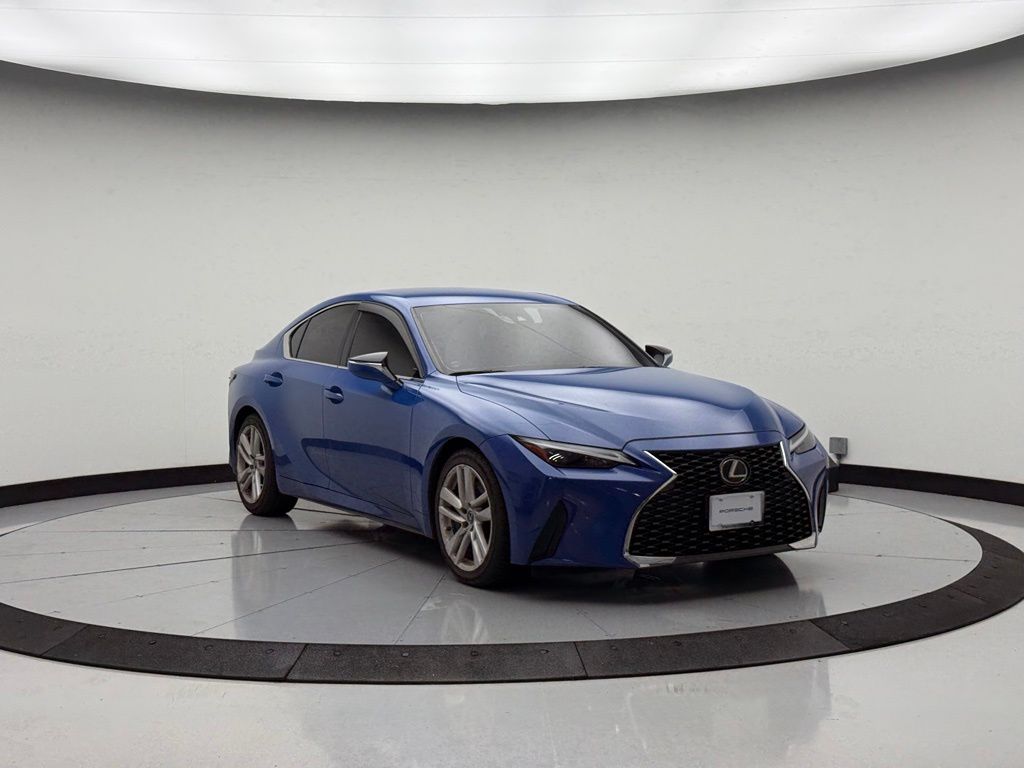 Thumbnail: 2021 Lexus IS - 9