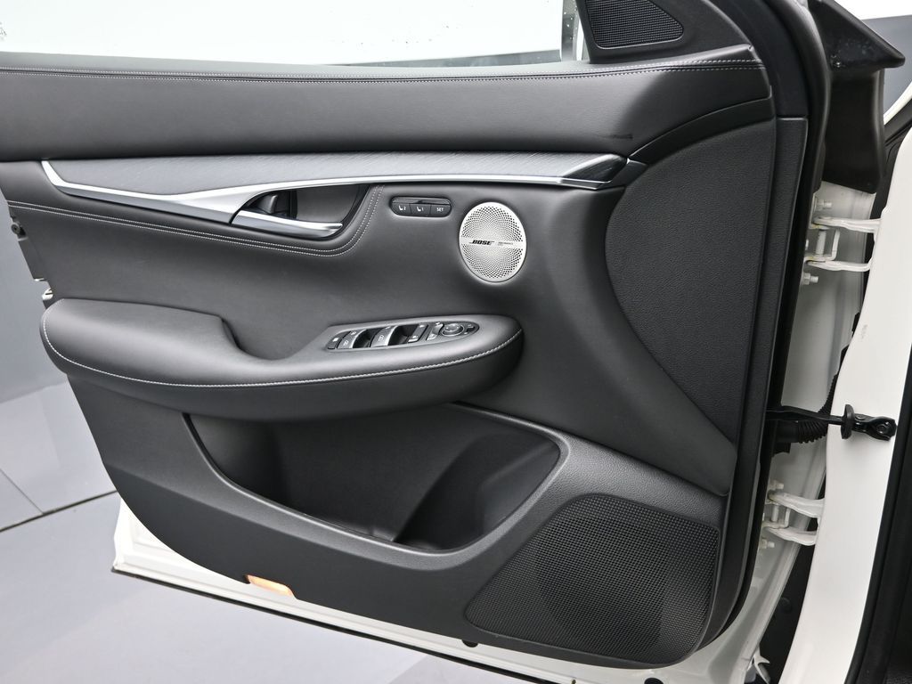 2023 INFINITI QX55 Sensory