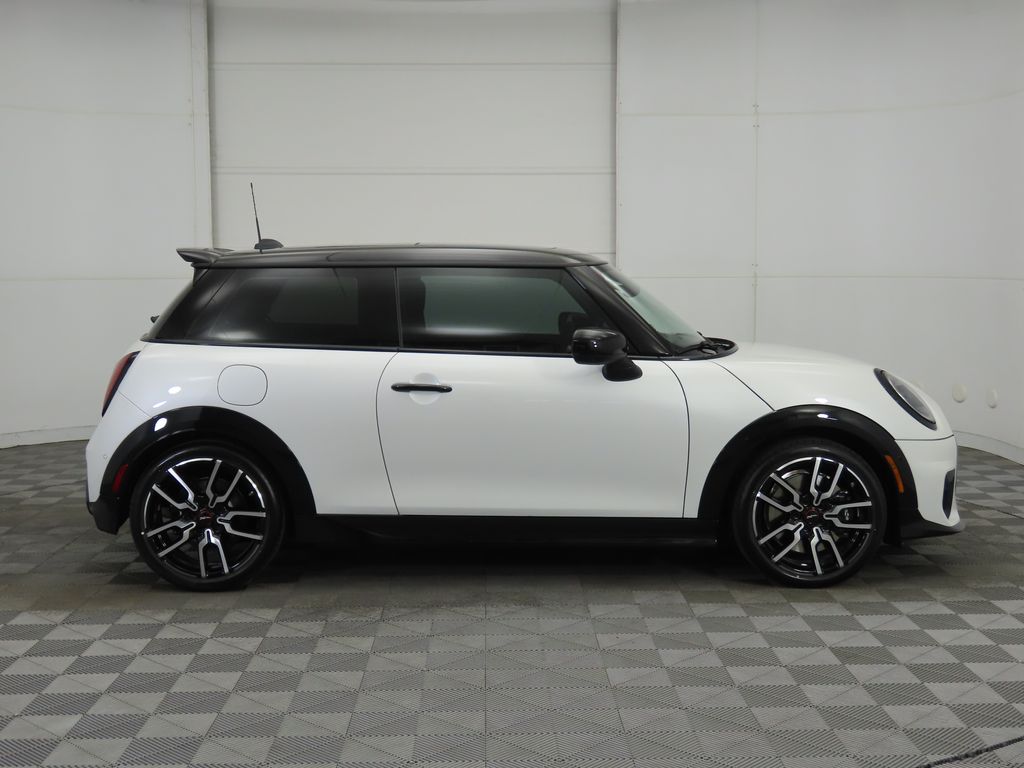 Thumbnail: 2026 MINI Cooper - 4