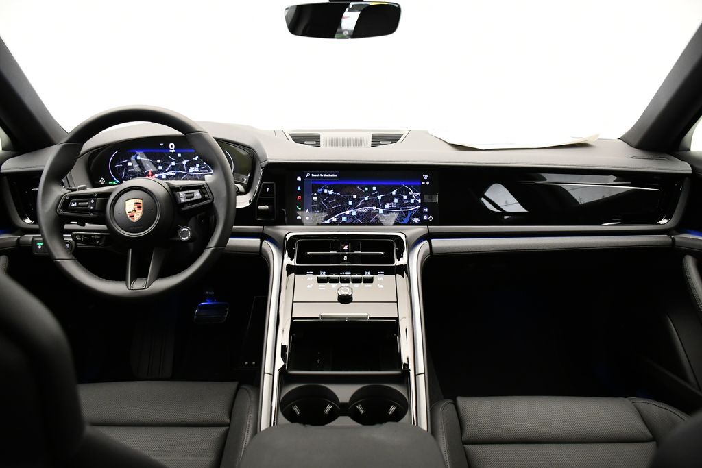 Thumbnail: 2026 Porsche Panamera - 19