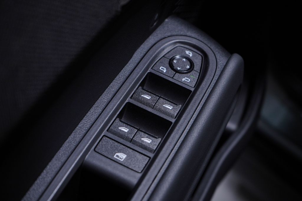 Thumbnail: 2025 MINI Cooper Countryman - 17