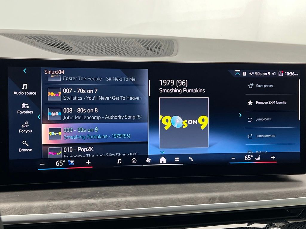 Thumbnail: 2024 BMW X7 - 15