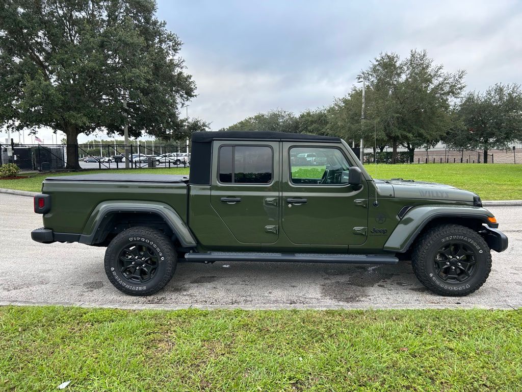 Thumbnail: 2021 Jeep Gladiator - 6