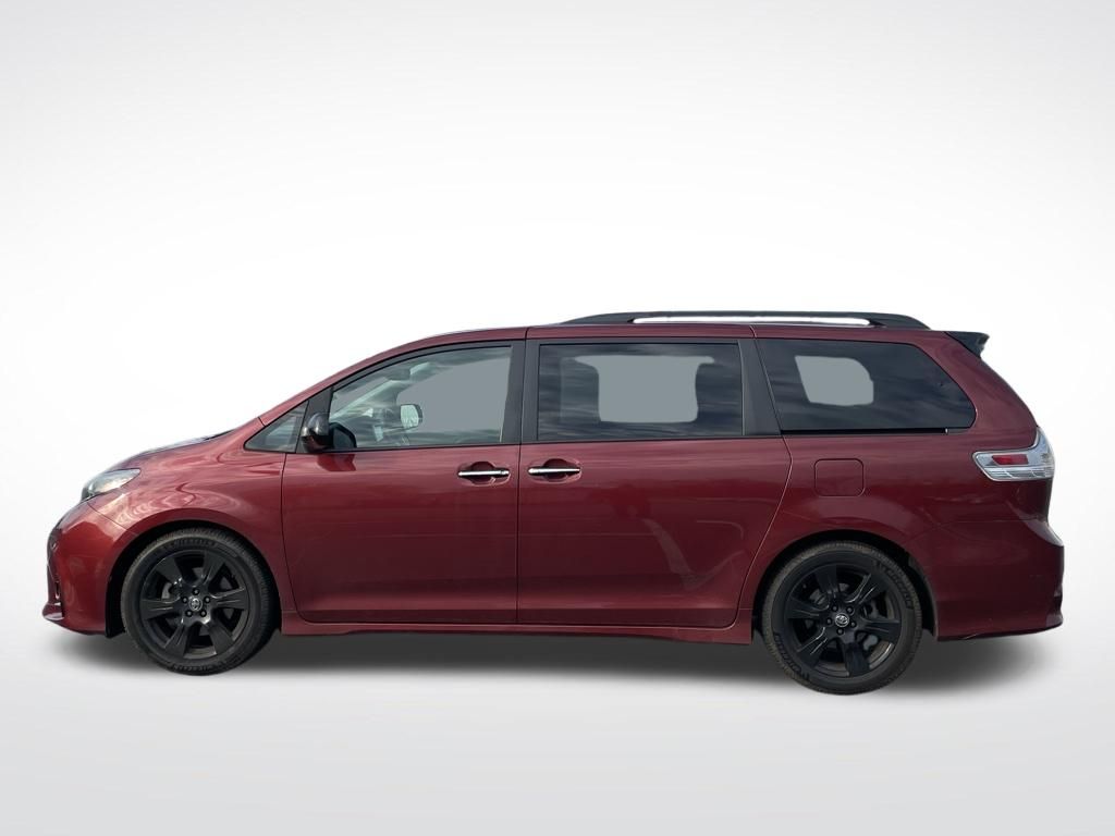 Thumbnail: 2020 Toyota Sienna - 2