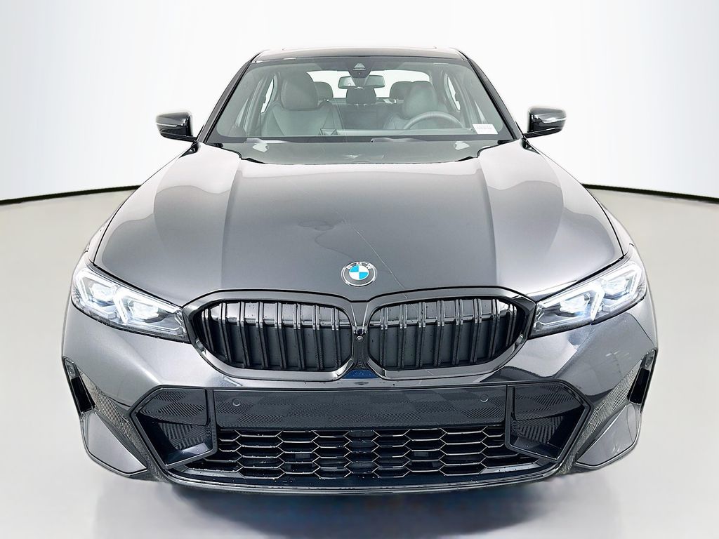 Thumbnail: 2026 BMW 3 Series - 2