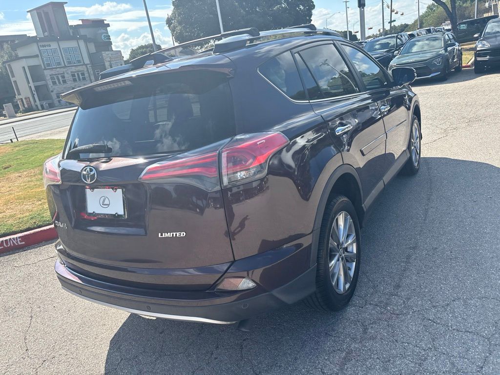 Thumbnail: 2016 Toyota RAV4 - 5