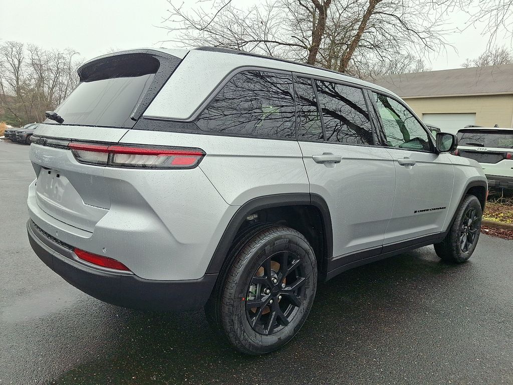 New 2026 Jeep Grand Cherokee SUV