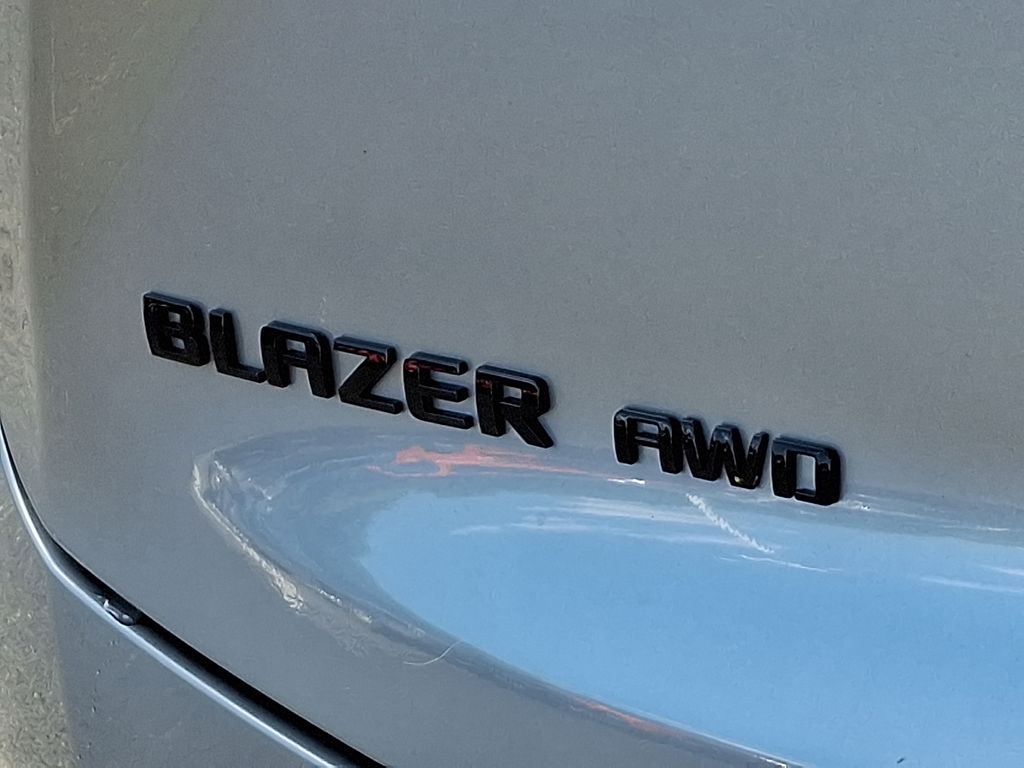Thumbnail: 2025 Chevrolet Blazer - 11