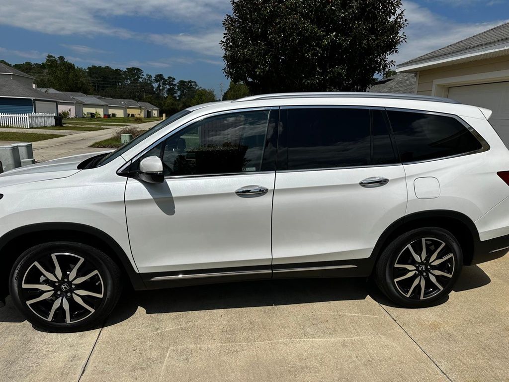 White 2022 Honda Pilot SUV / Crossover Front-Wheel Drive 9-Speed Automatic