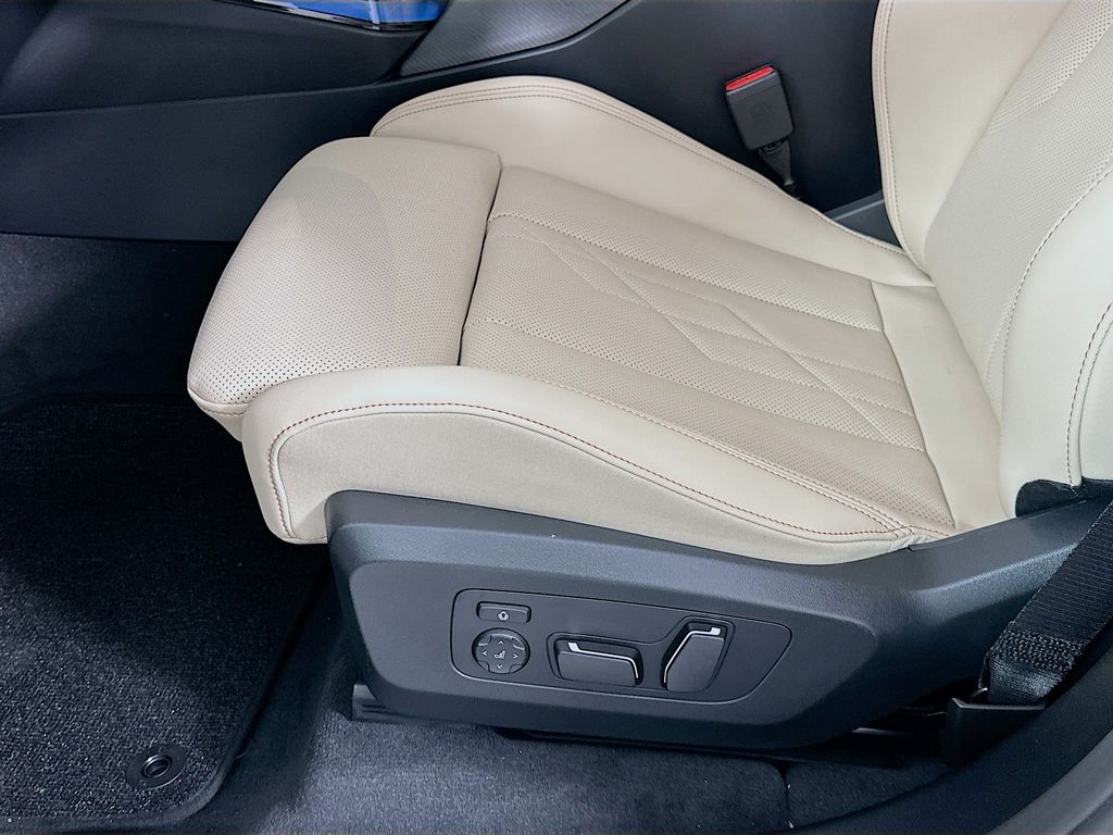 Thumbnail: 2026 BMW X3 - 21