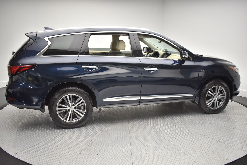 Thumbnail: 2019 INFINITI QX60 - 4