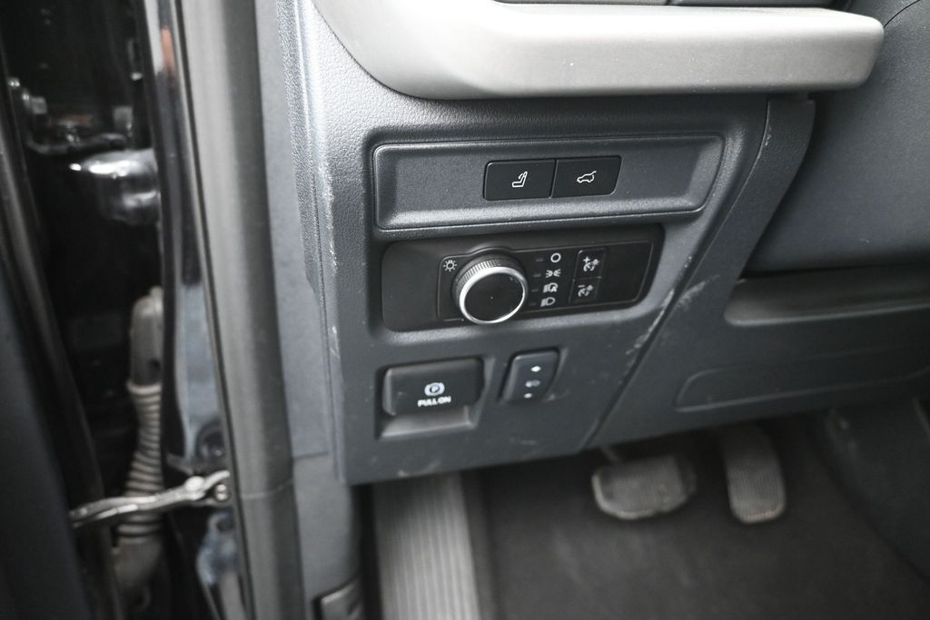 Used 2024 Ford Expedition SUV